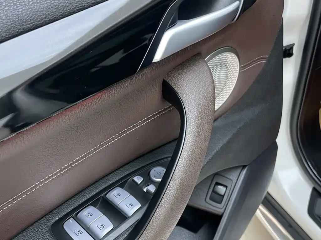 BMW X1 2023 — фото 12