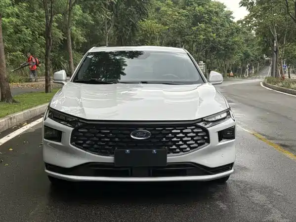 Ford Mondeo 2024