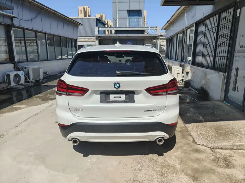 BMW X1 2021 — фото 10