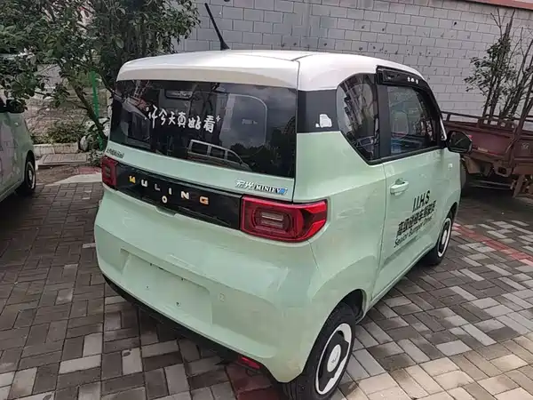 Wuling Hongguang MINIEV 2022