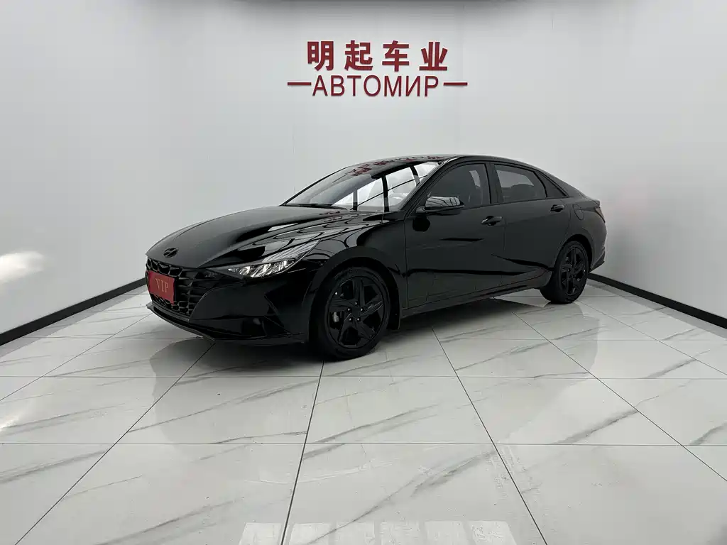 Hyundai Elantra 2022