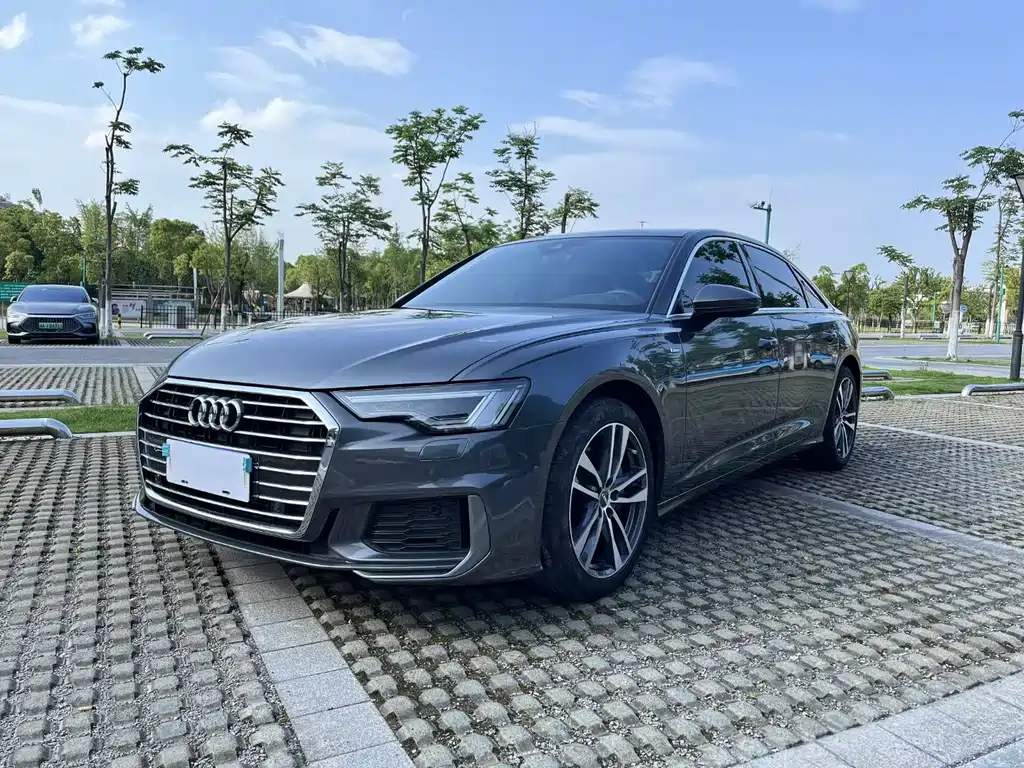 Audi A6L 2020