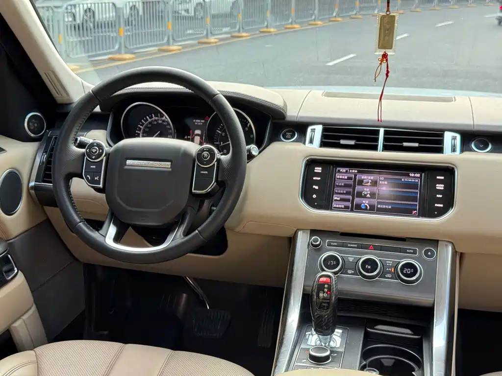 Land Rover Sport 2014 — фото 10