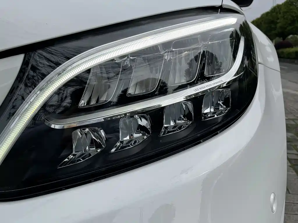 Mercedes-Benz C-Class 2021 — фото 12