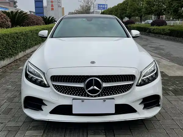 Mercedes-Benz C-Class 2021