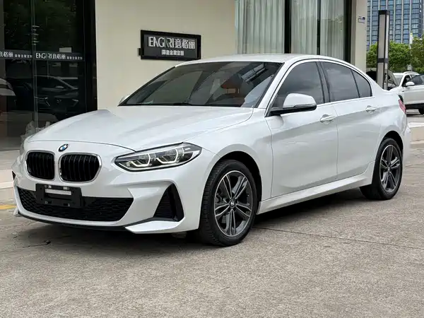 BMW 1 Series 2022