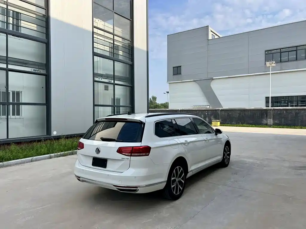 Volkswagen Viloran 2019 — фото 10