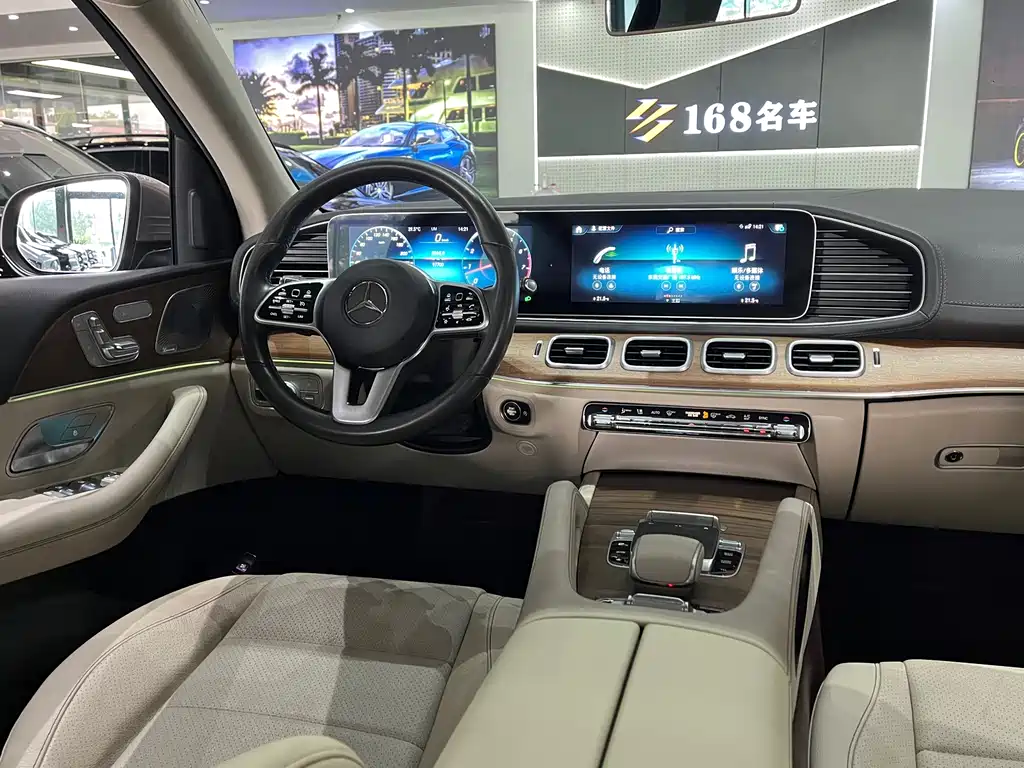 Mercedes-Benz GLE 2020 — фото 15