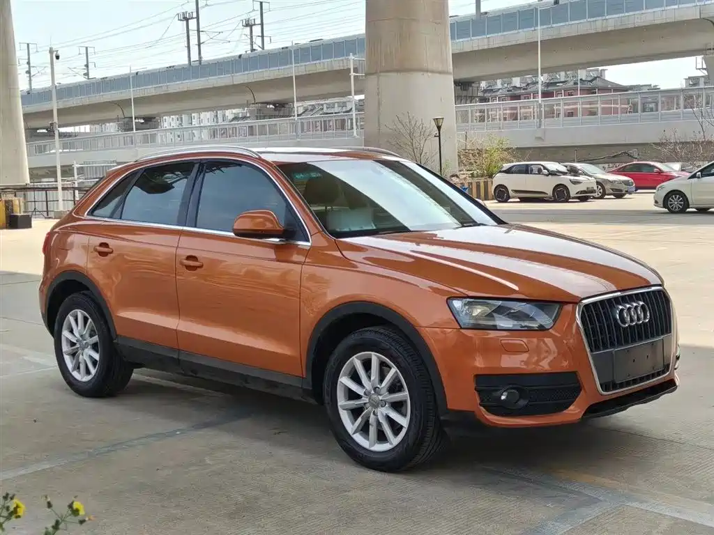 Audi Q3 2016 — фото 22