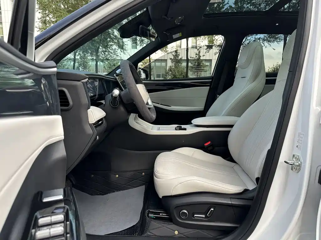 Geely Galaxy L7 2023 — фото 29