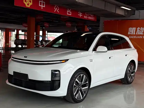Li Auto L6 2024