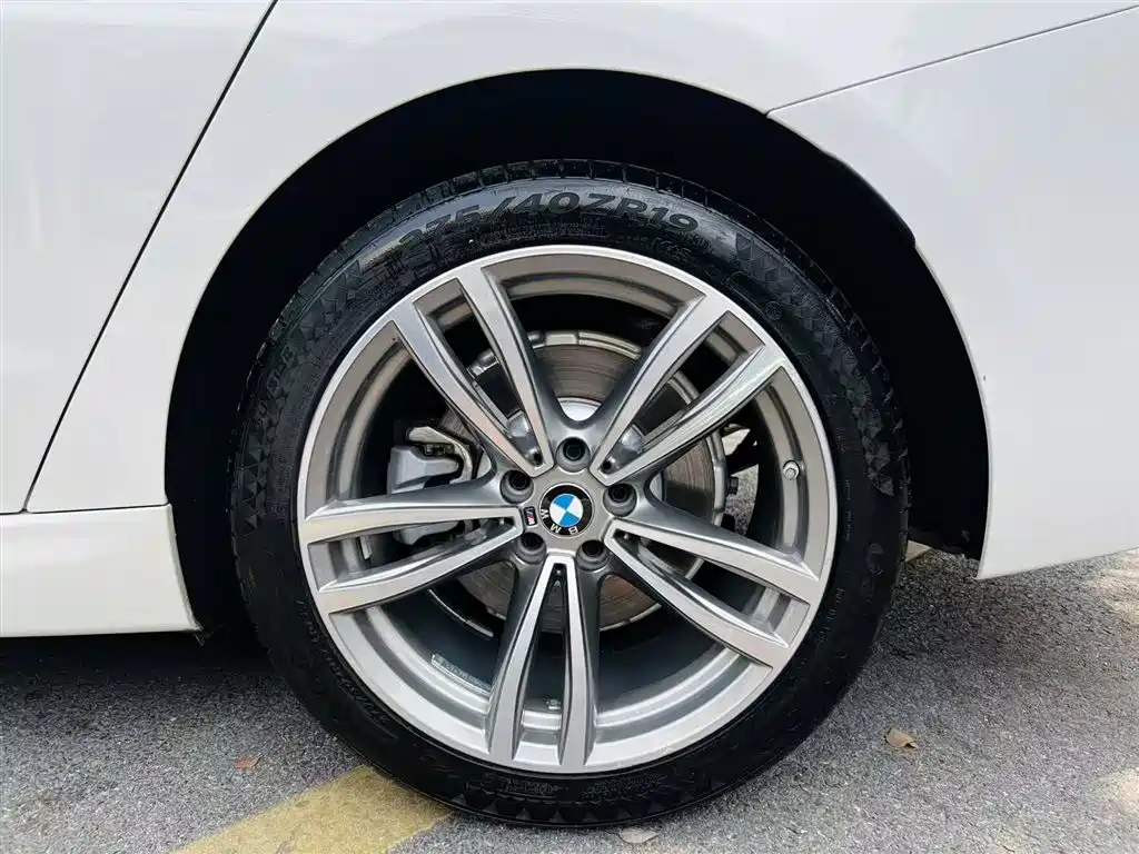 BMW 6 Series GT 2020 — фото 25