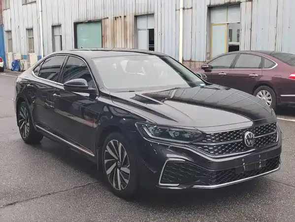Volkswagen Passat 2022
