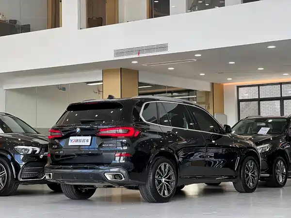 BMW X5 2023