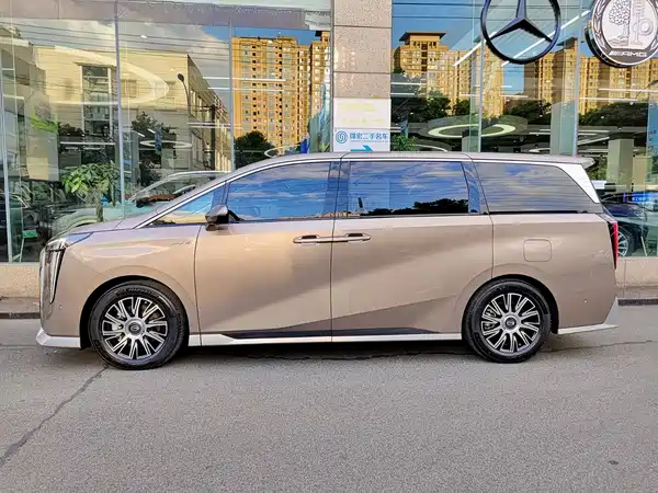 GAC Trumpchi E9 2024
