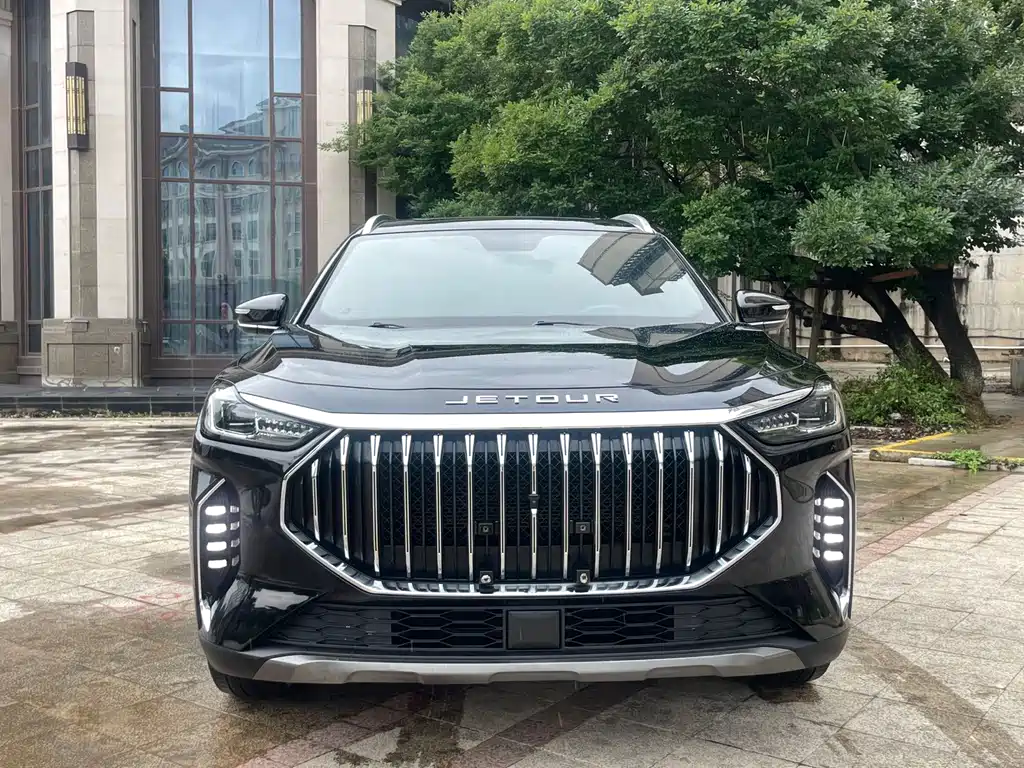 Jetour X70 PLUS 2023 — фото 2