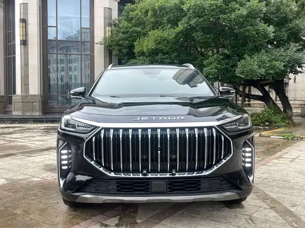 Jetour X70 PLUS 2023