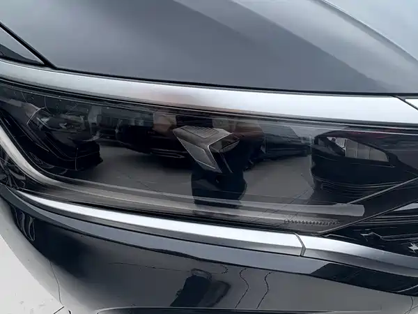 Volkswagen Passat 2022