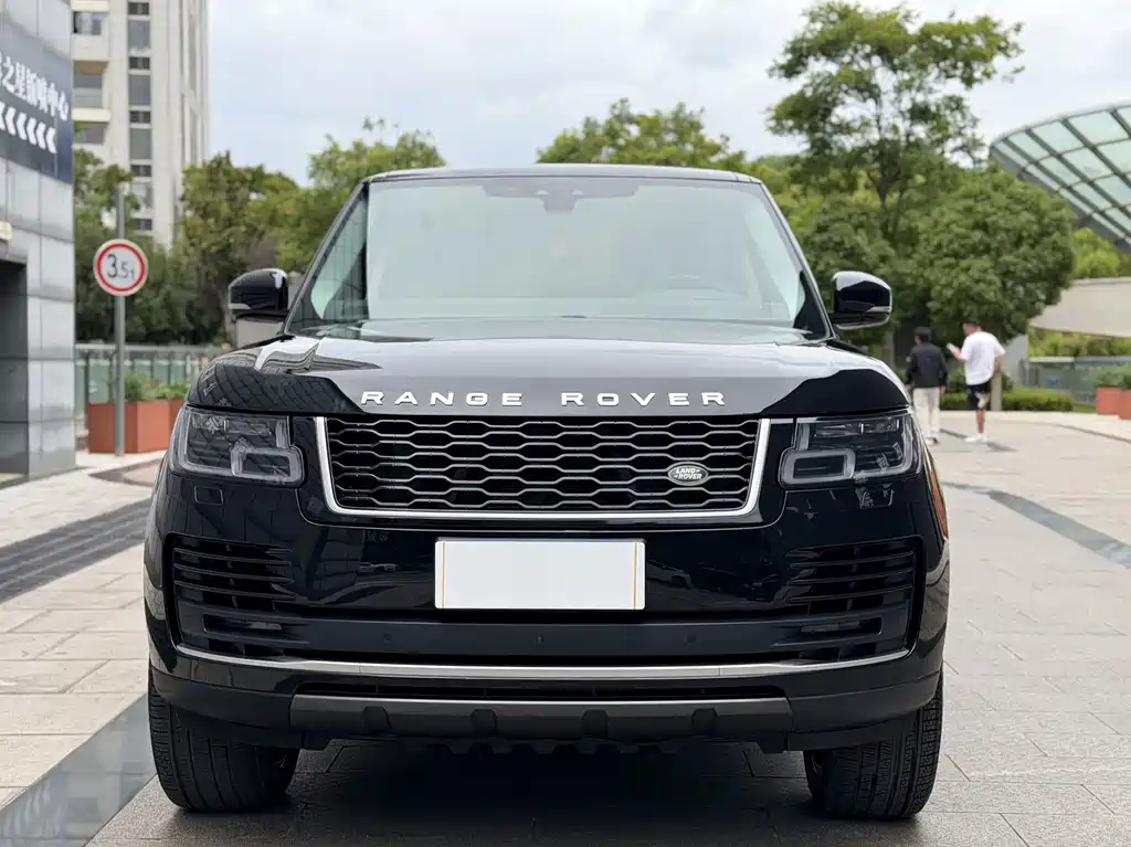 Land Rover Range Rover 2020 — фото 2