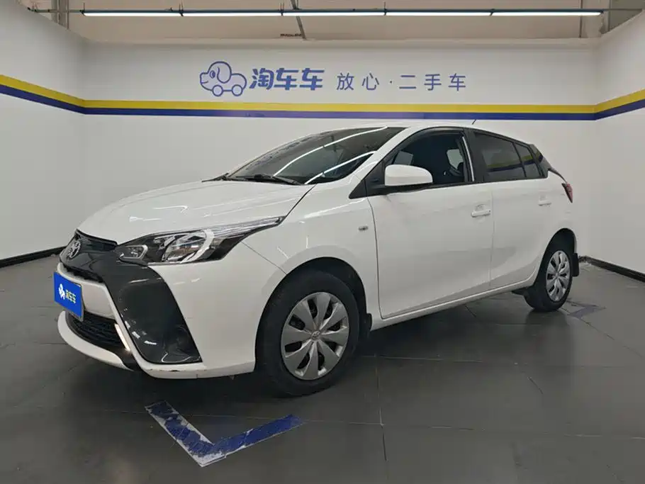 Toyota Yaris L 2018 — фото 1