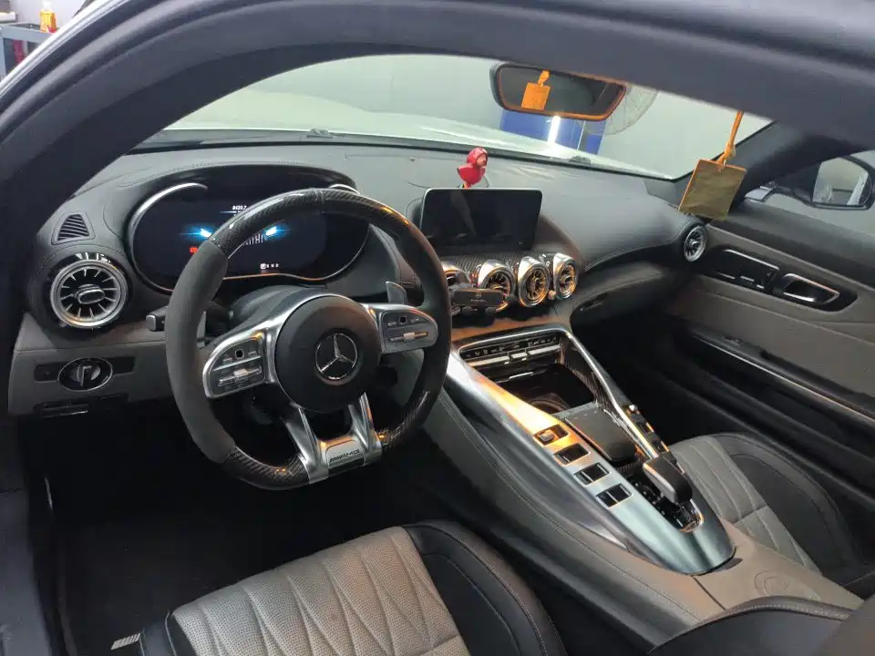 Mercedes-Benz AMG GT 2020 — фото 3