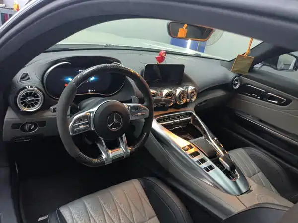 Mercedes-Benz AMG GT 2020