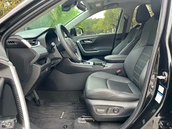 Toyota Wildlander 2022