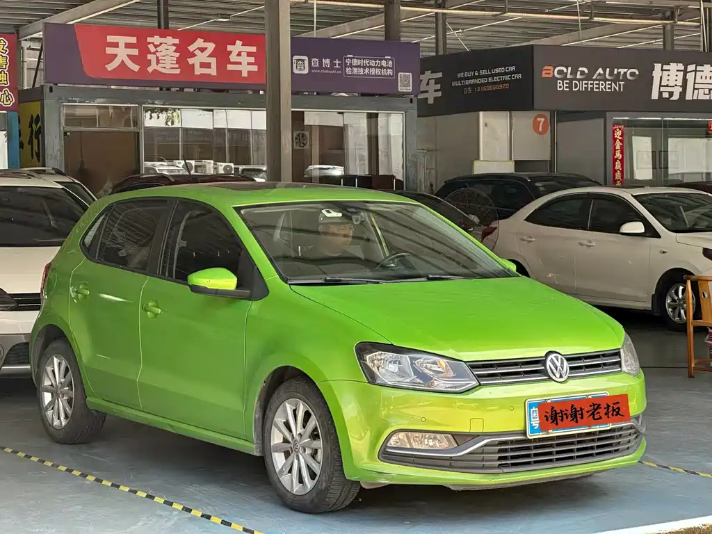 Volkswagen Polo 2014