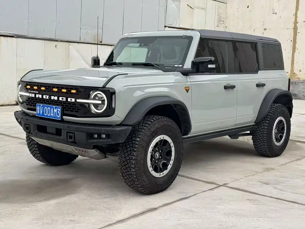 Ford Bronco 2024 — фото 1