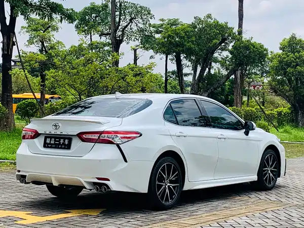 Toyota Camry 2022