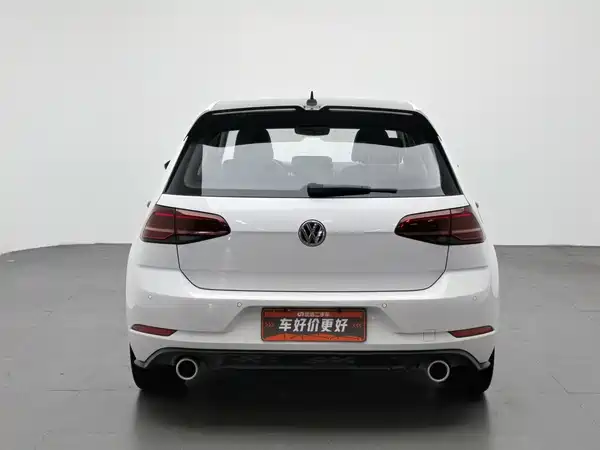 Volkswagen Golf 2020