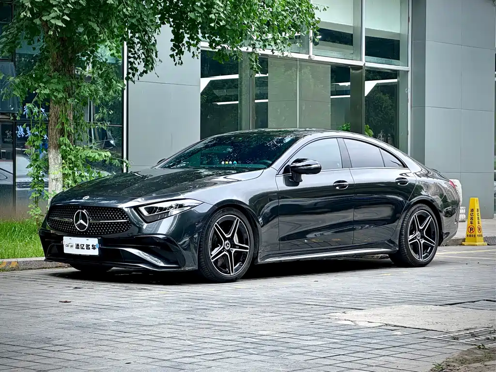 Mercedes-Benz CLS 2022 — фото 1