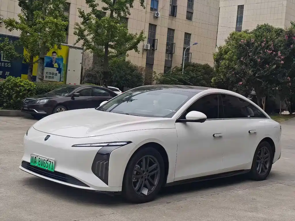 Dongfeng Xinghai S7 2025