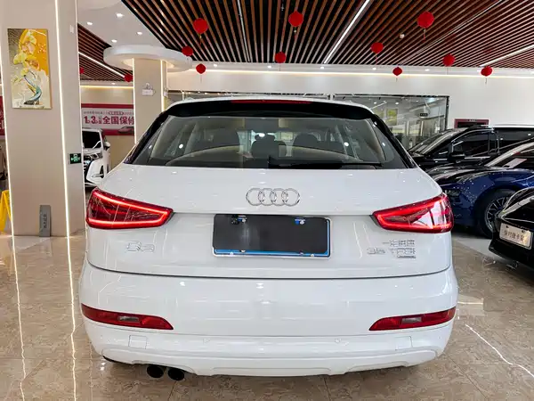 Audi Q3 2015