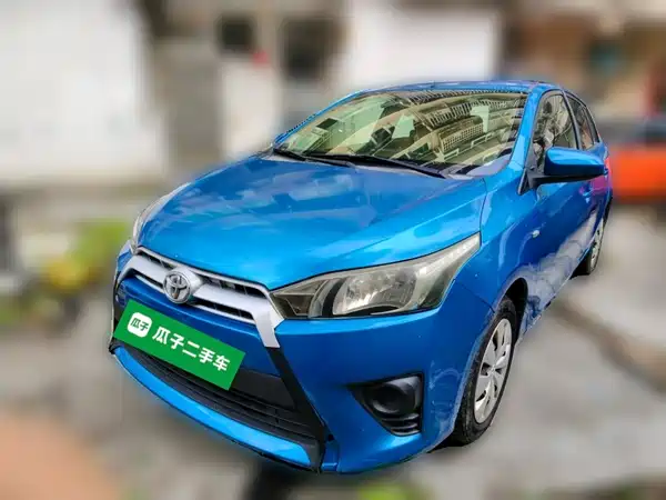 Toyota Yaris L 2014