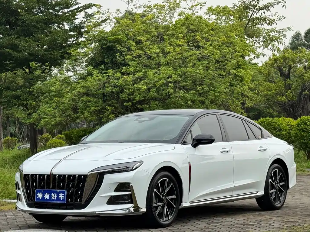 Hongqi H6 2025 — фото 1
