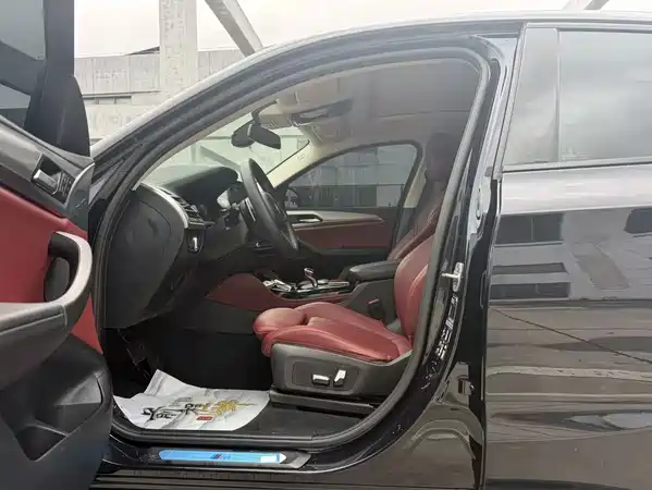 BMW X4 2023