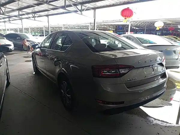 Skoda Octavia 2021