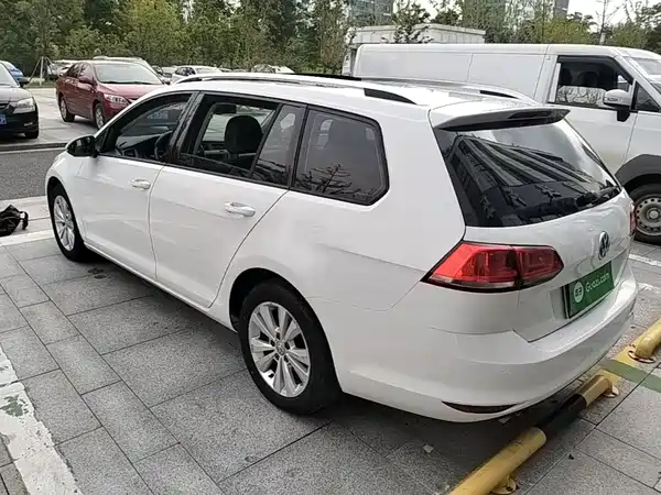 Volkswagen Golf 2016