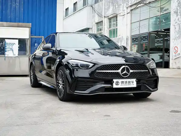 Mercedes-Benz C-Class 2023