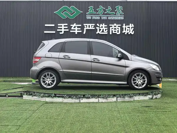 Mercedes-Benz B-Class 2009