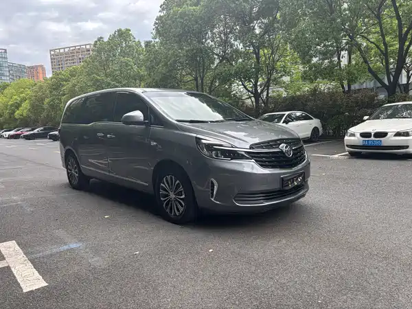 Buick GL8 2021