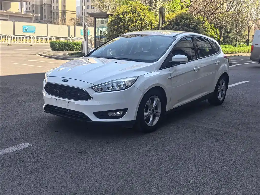 Ford Focus 2017 — фото 2