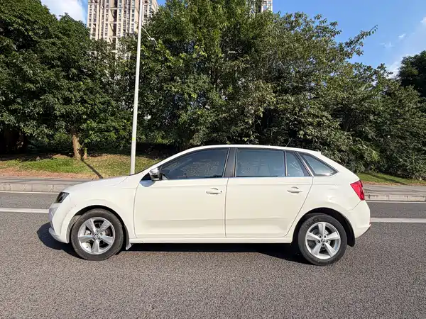 Skoda Rapid Spaceback 2019