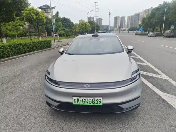 Changan Qiyuan A06 2025