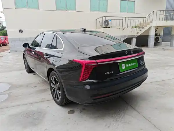 Hongqi H5 PHEV 2025