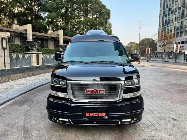 GMC SAVANA 2017