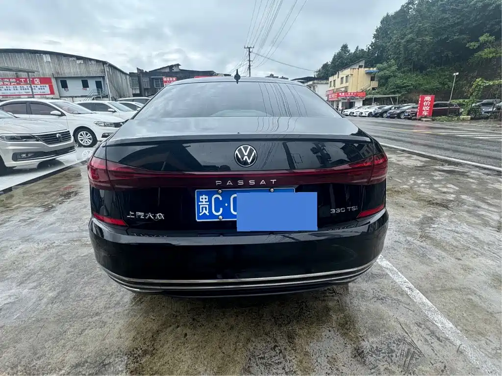 Volkswagen Passat 2023