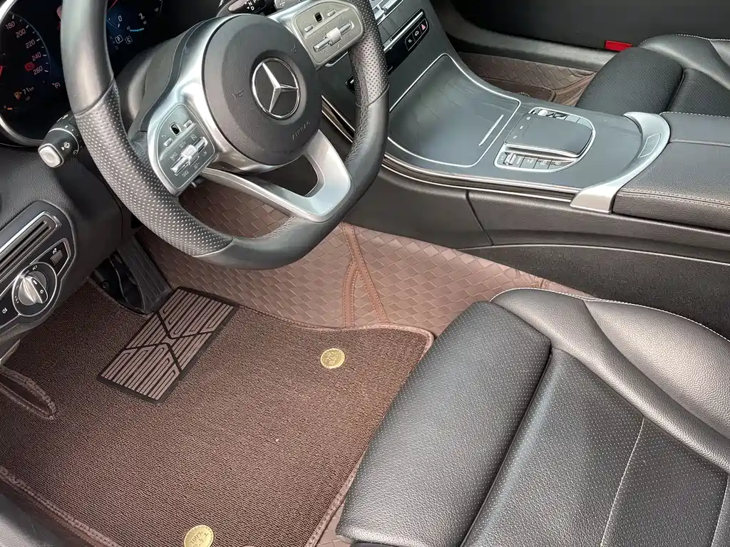 Mercedes-Benz C-Class 2021 — фото 4