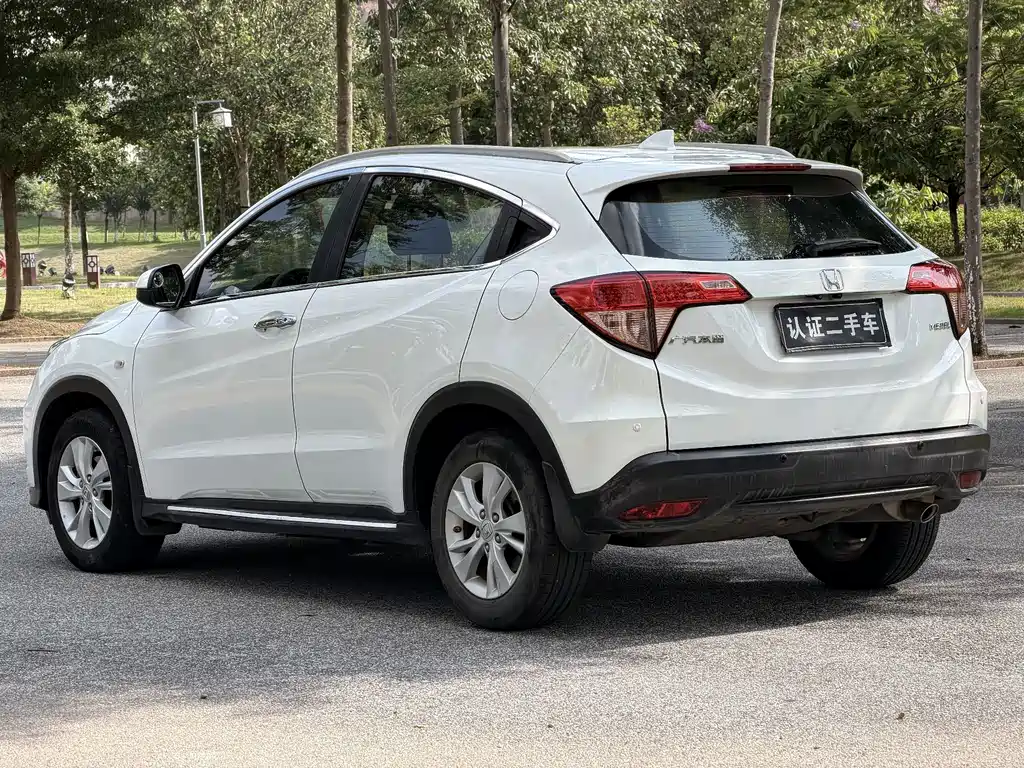 Honda Vezel 2017 — фото 9
